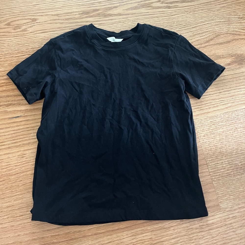 H&M mama nursing tee